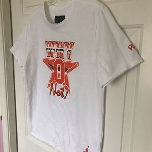 Jordan Men Large White T-Shirt with a message